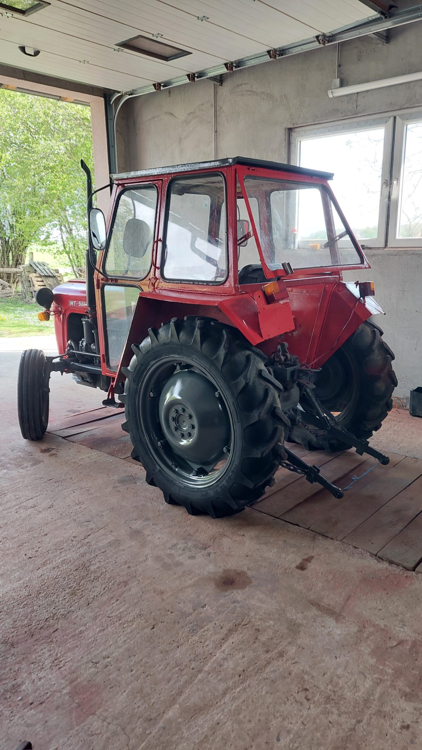 Oglas Traktor Imt De Luxe A Kalo Oglasnik