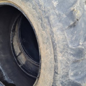 Gume za JCB GALAXY 440/80R28 16.9X28