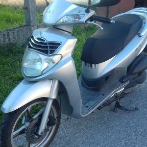 Maxy scooter Sym 200 prodaja ili zamjena