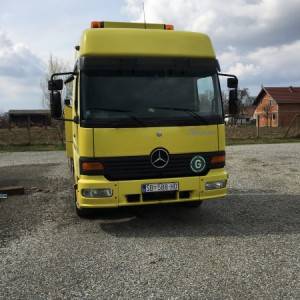Mercedes ATEGO 1228 vučna