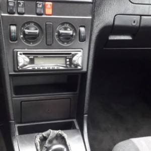 Prodajem mercedes C180