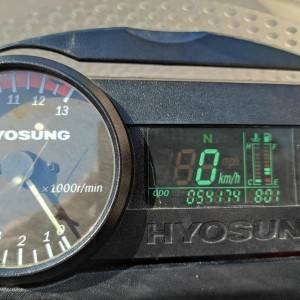 Prodajem Hyosung gt650r
