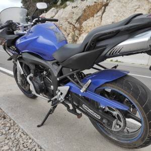 Yamaha fz600 s1