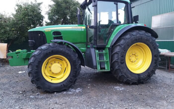 John Deere 6930