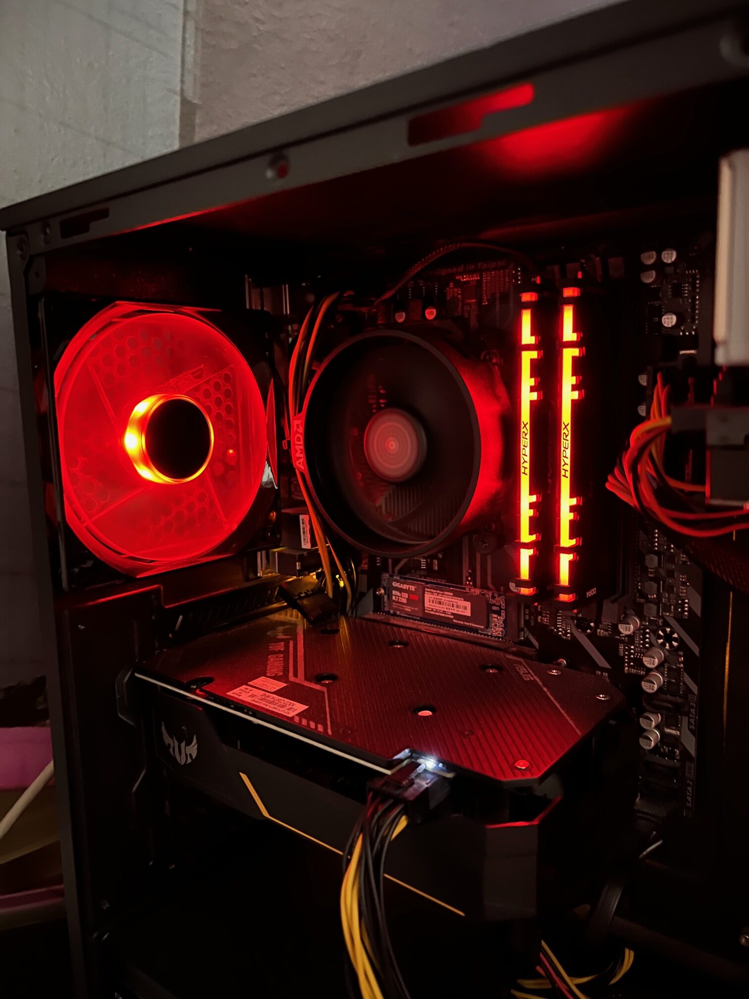 Računalo INSTAR Gamer Diablo, AMD Ryzen 5 3600 up to 4.2GHz, 16GB DDR4