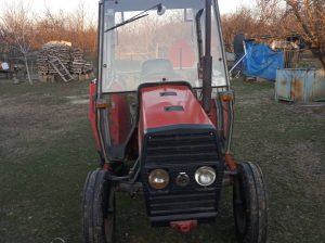Traktor IMT 539P