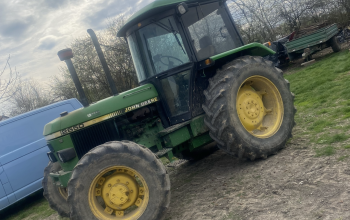 John Deere 2650